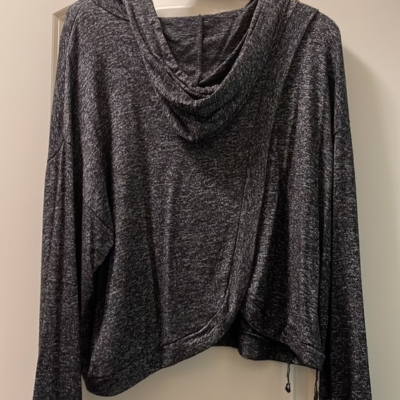 Forever 21 Crop Hoodie - Picture 3 of 3